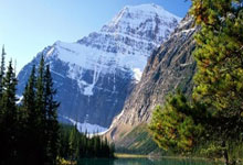 开云体育app-极限保级之争：大连一方迎战长春亚泰，积分关键之战