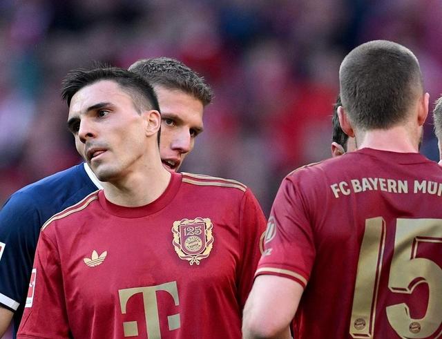 开云平台-关于拜仁主帅宣布将离队，球队未来备战告急的信息