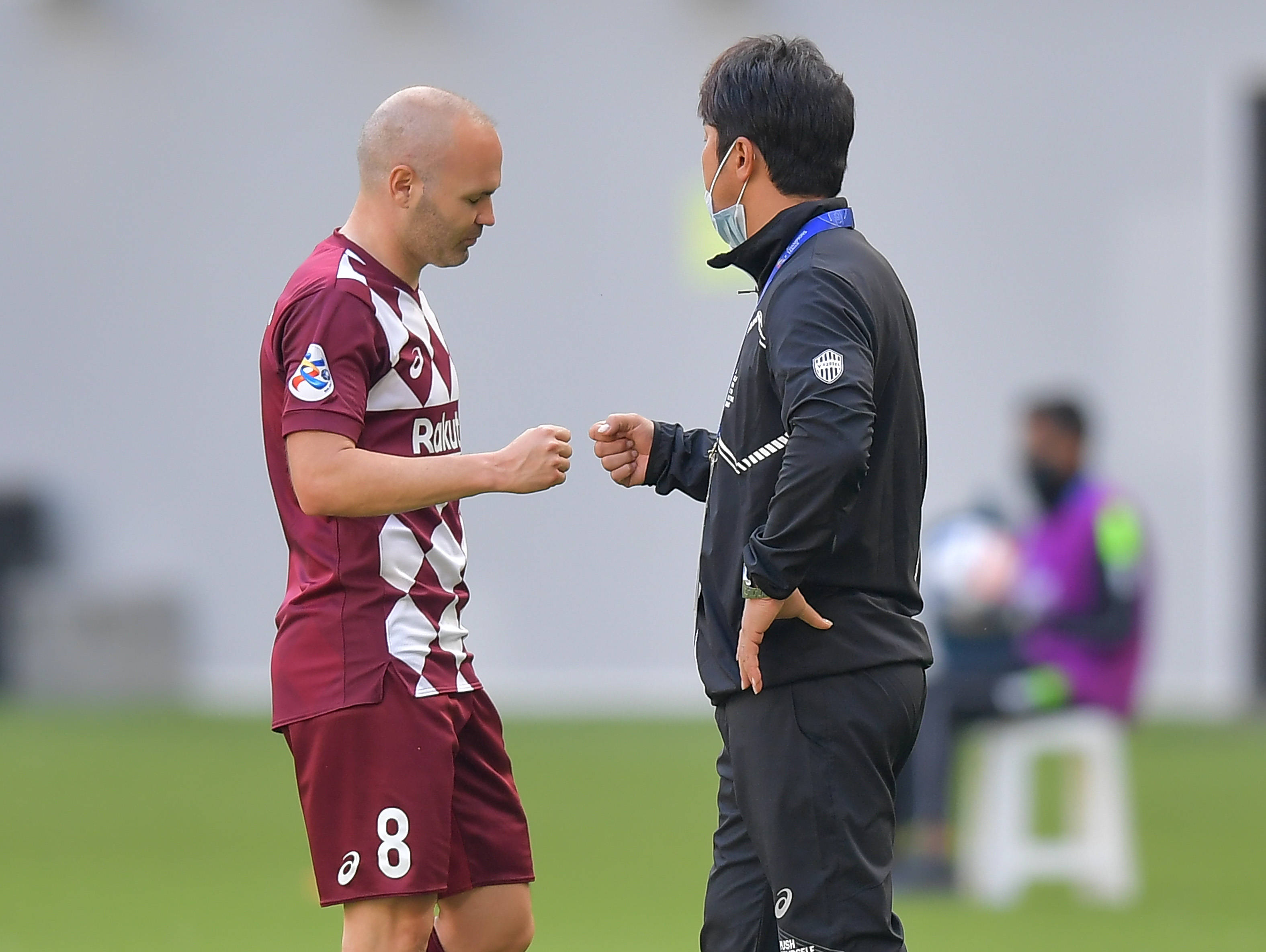 开云平台-上海上港客场不敌，积分缩小差距