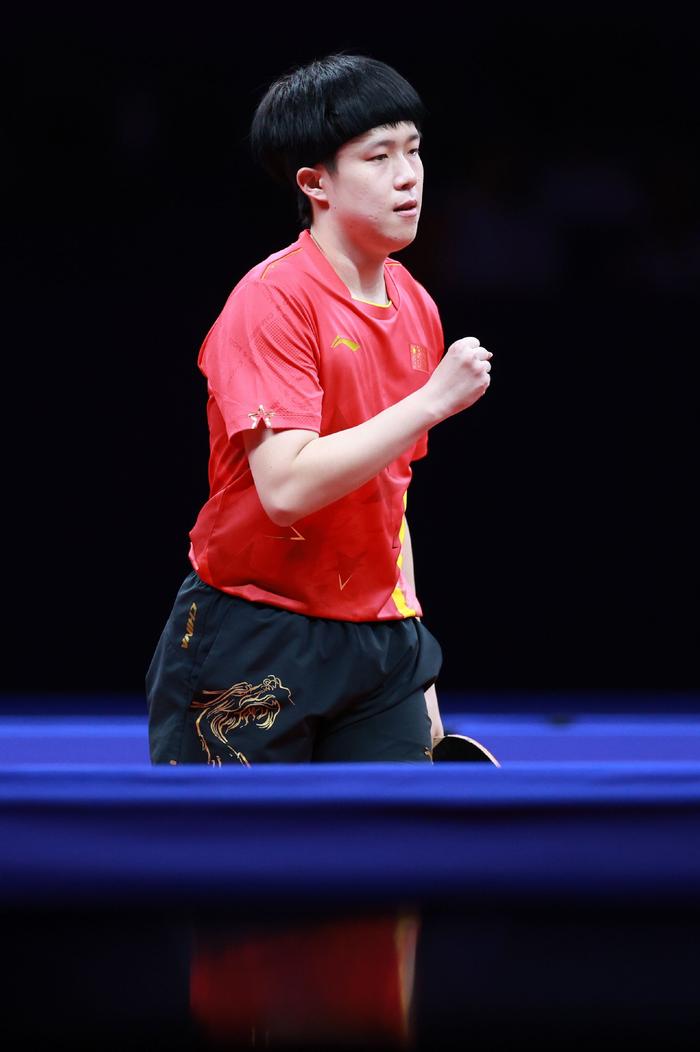 乒乓球团体比赛中的对决，中国队再次称霸