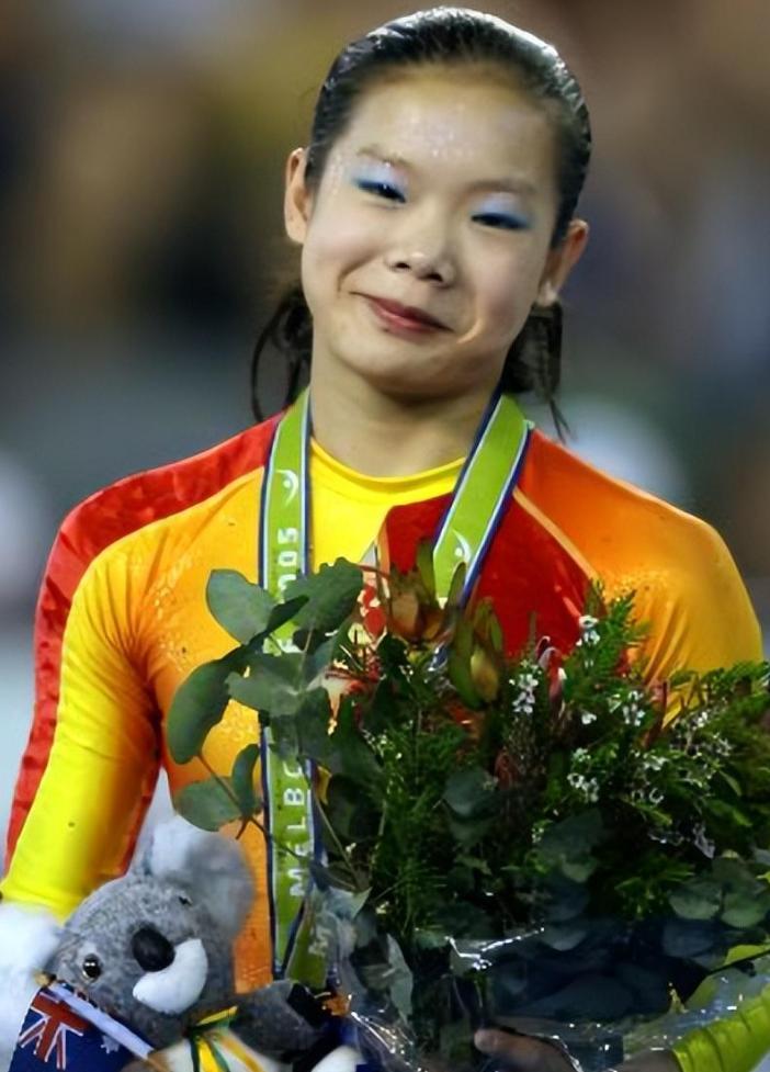 关于亚洲体操传奇再登帝位，惊艳夺冠手指灵活的信息