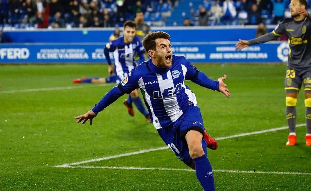 关于沃尔夫斯堡客战汉堡,力争稳住德甲中游位置的信息 关于沃尔夫斯堡客战汉堡,力争稳住德甲中游位置的信息