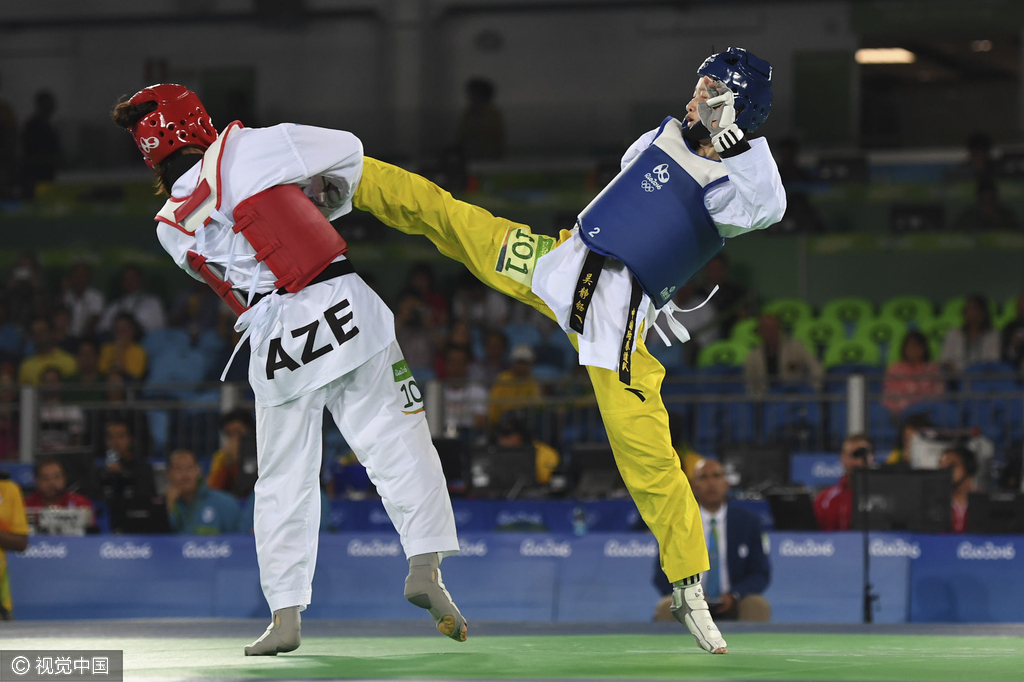 包含意大利跆拳道选手勇夺冠军，实力非凡的词条