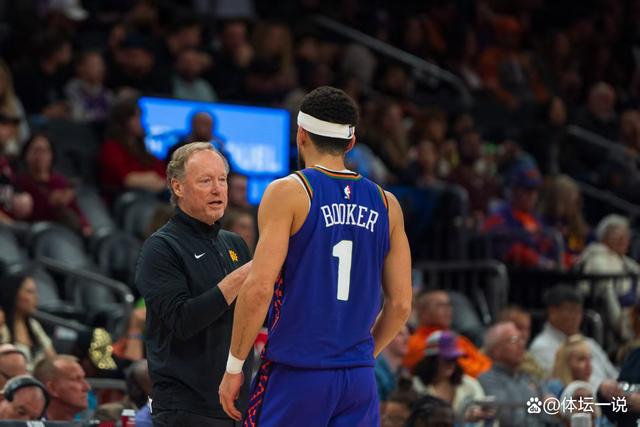 主控球员发挥稳定球队运转如加油机 主控球员发挥稳定球队运转如加油机