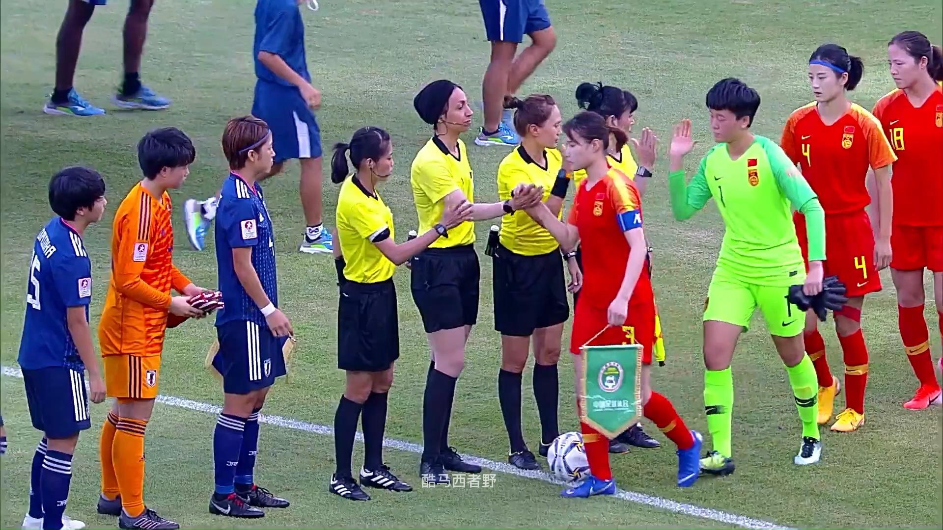 日本女子足球队备战国际比赛