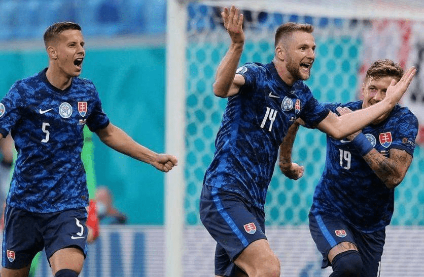 开云体育-比利时主场大胜几内亚，继续领跑