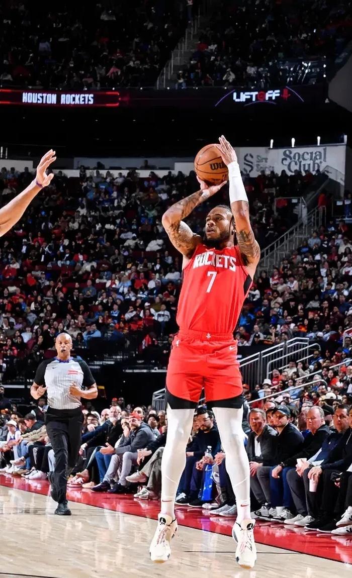 火箭再度战胜灰熊，取得双胜势头