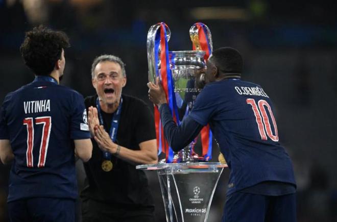 包含PSG在欧冠赛场上再立横扫的词条