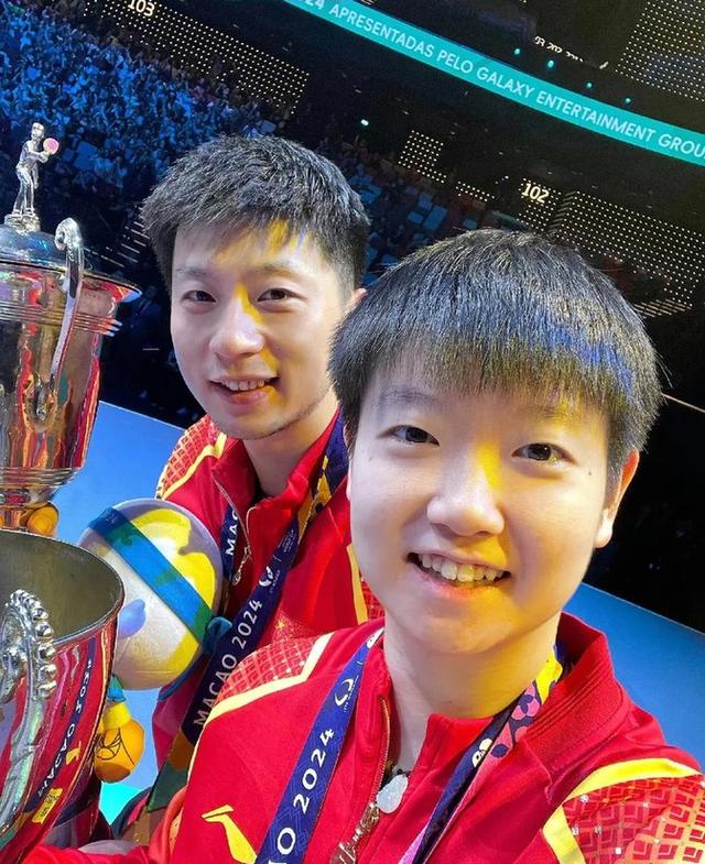 澳大利亚乒乓球队夺得团体冠军，震撼全场！