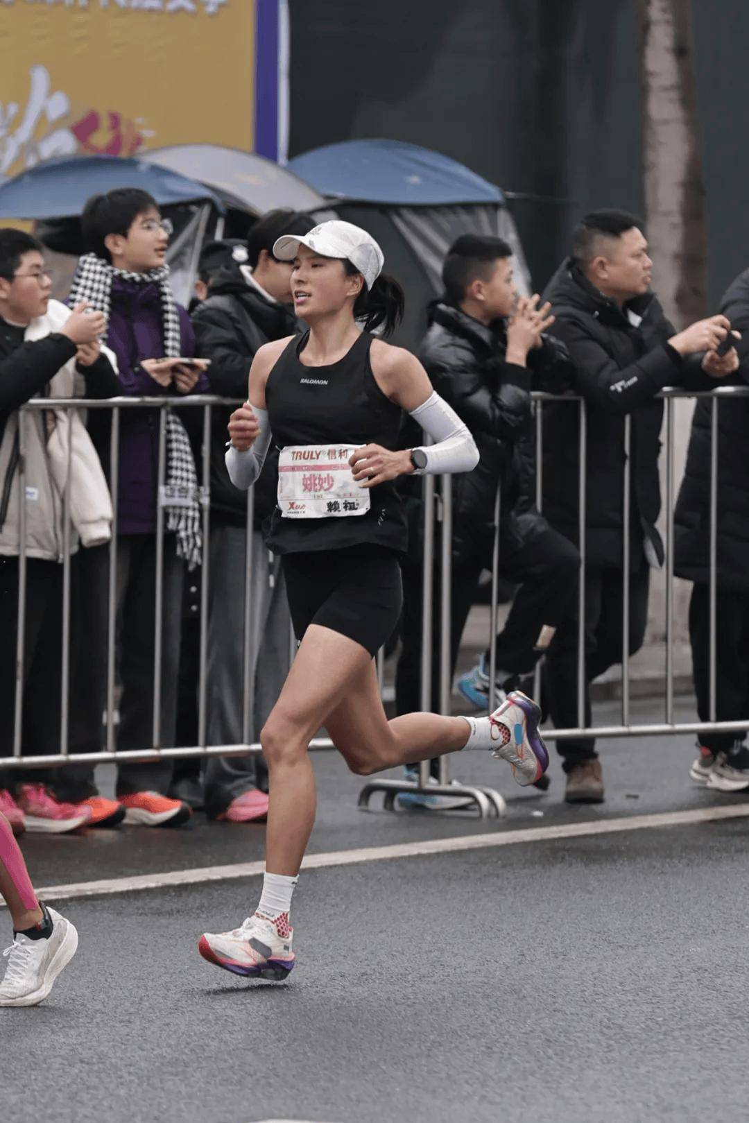 达拉斯马拉松赛女子组短跑再掀巅峰激战