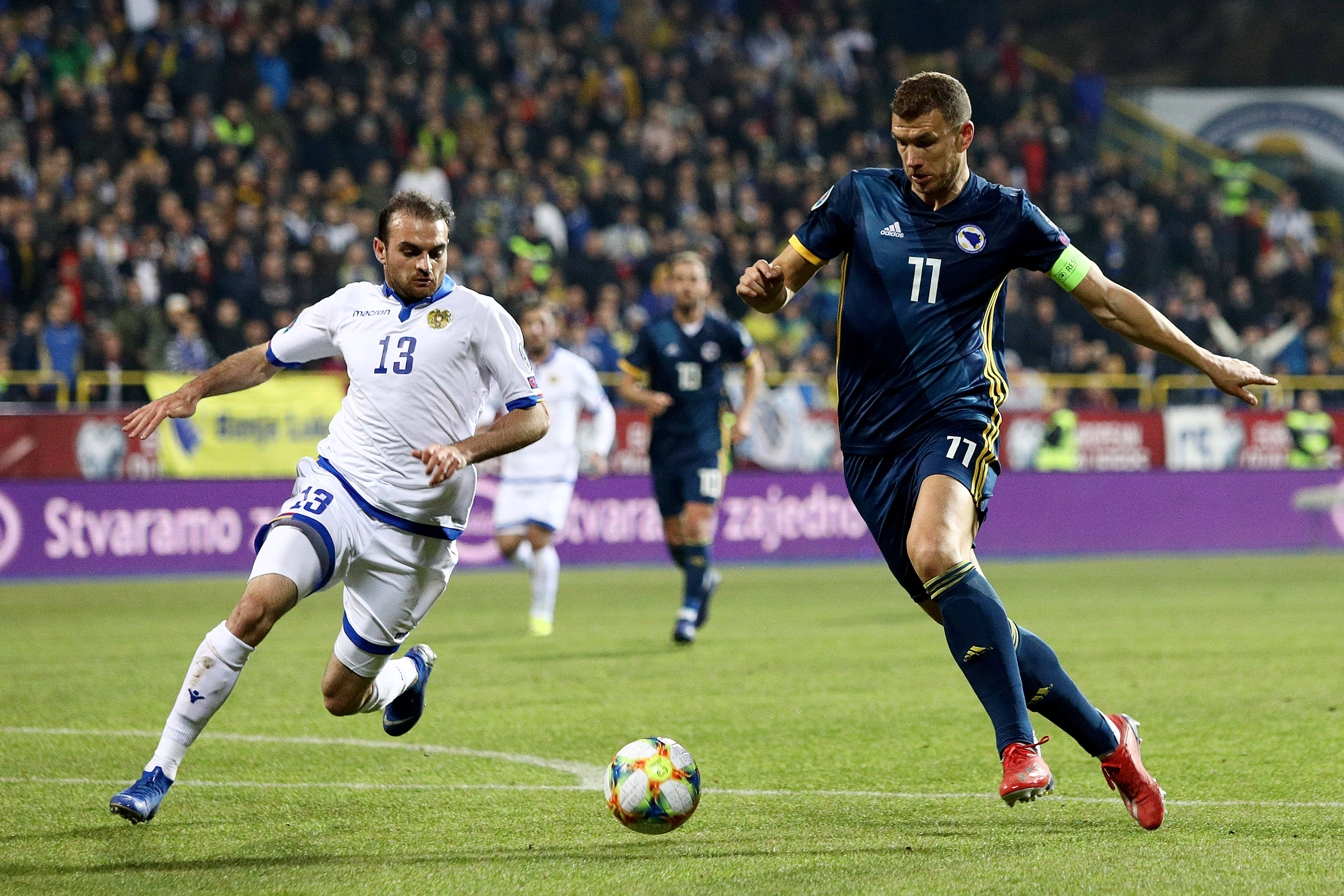 关于南特客场艰难击败尼斯，积分稳健的信息