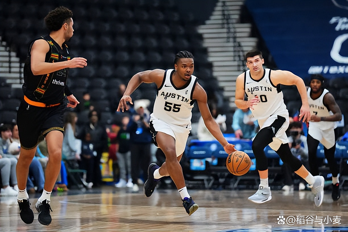 包含马刺锋线受伤，主帅寻找替补方案的词条