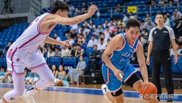 开云体育-赛场上各路豪强纷纷展开激烈争夺