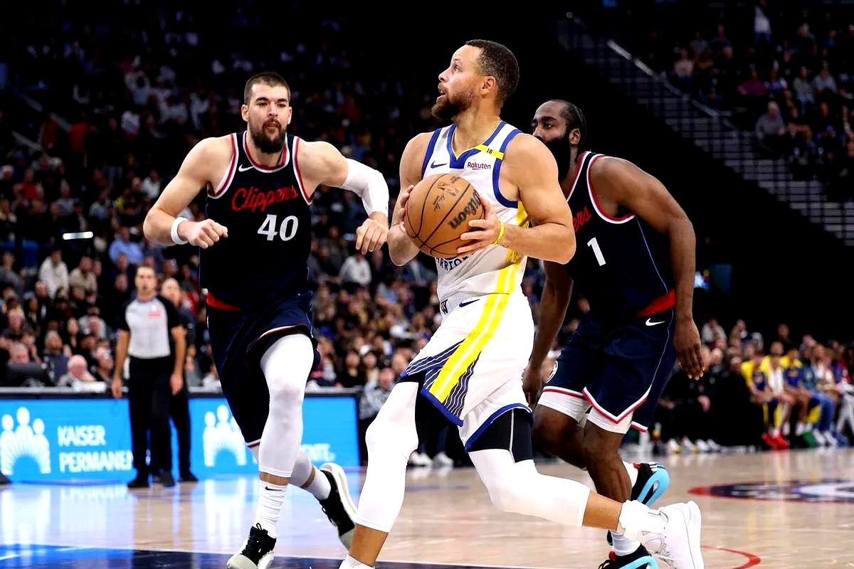 快船力克火箭，乔治三分球致胜