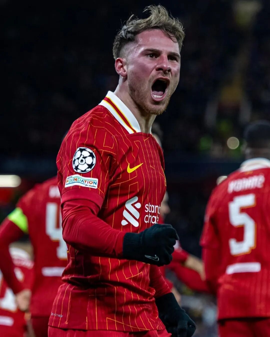 利物浦小组赛出局遭施普茨堡绝杀！的简单介绍