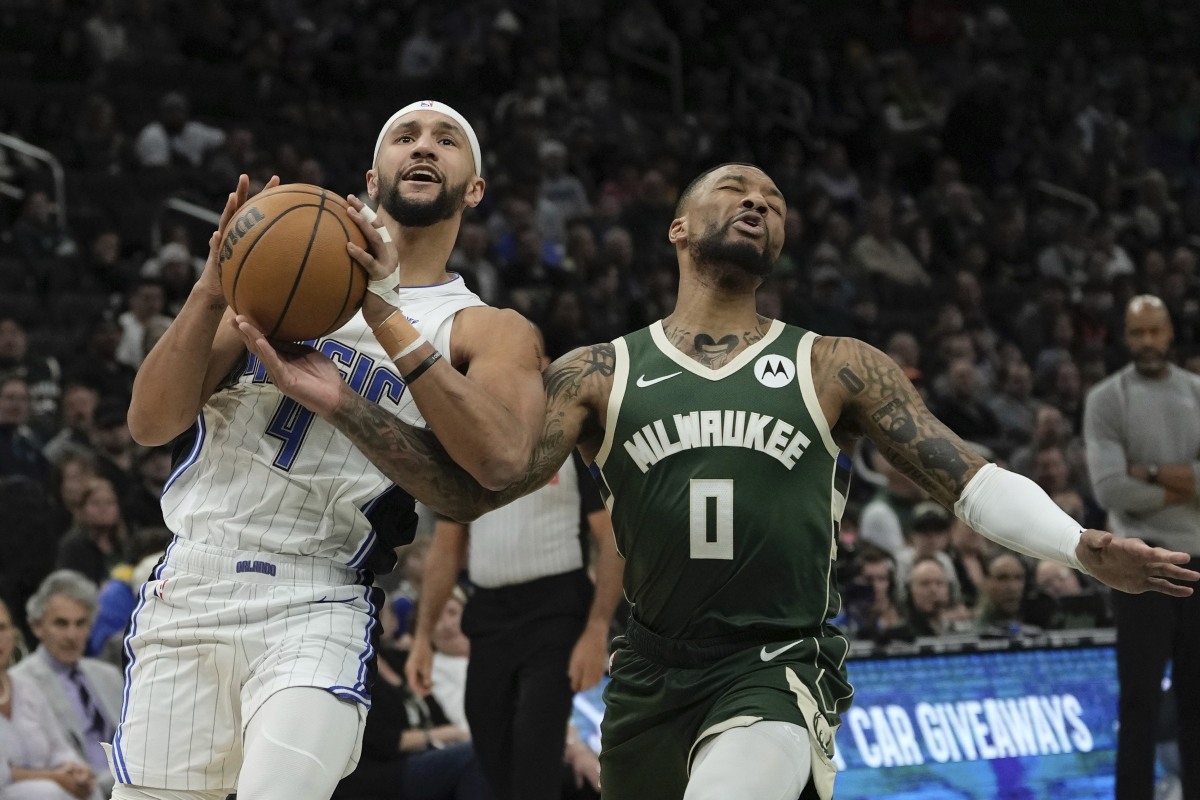 雄鹿惨败76人：字母哥独力难支的简单介绍