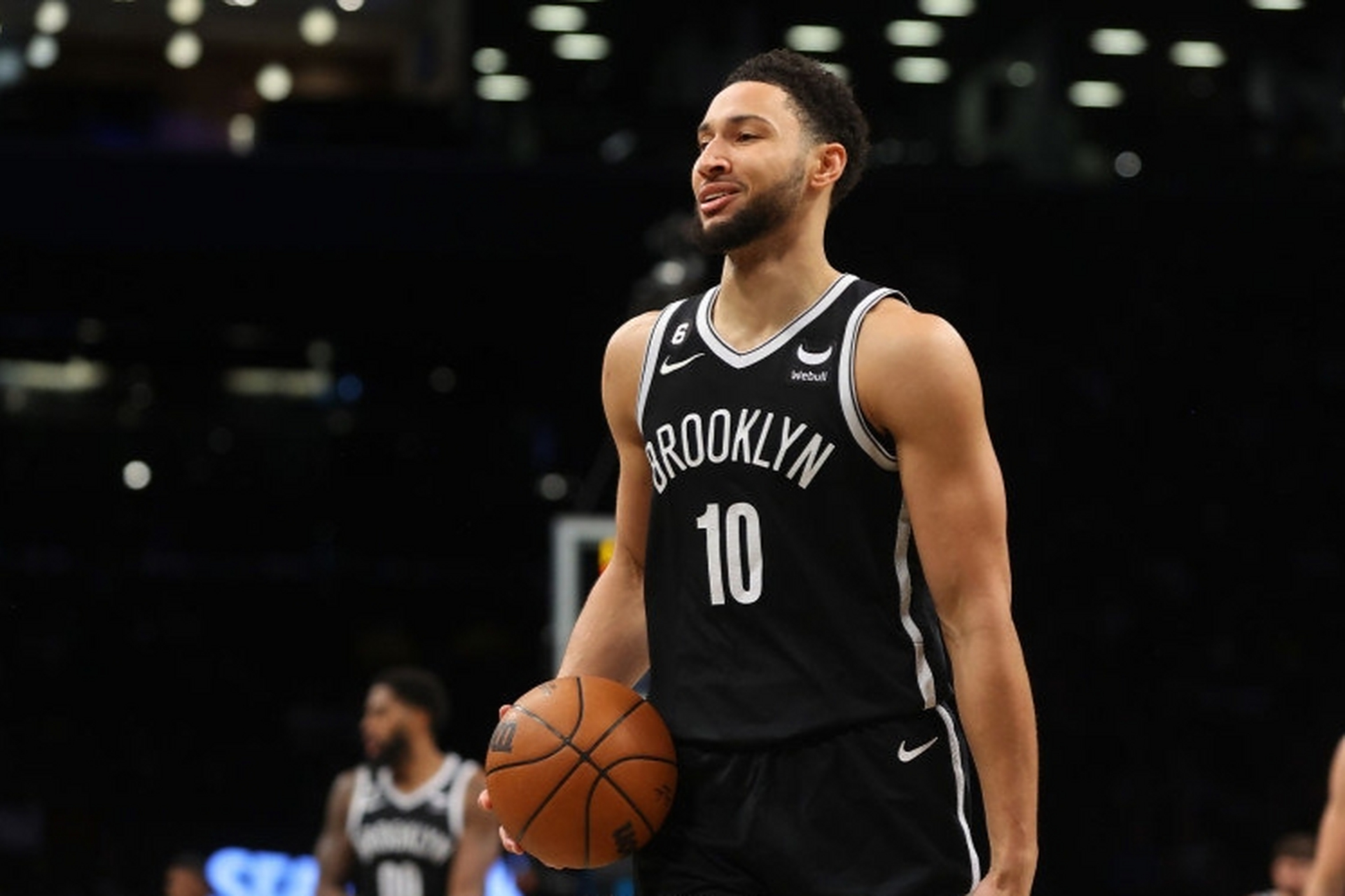 开云体育平台APP-篮网惊险击败步行者，取得胜利